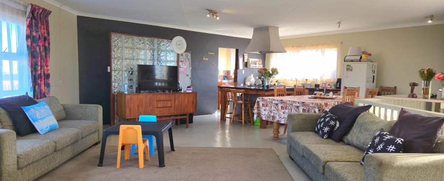 4 Bedroom Property for Sale in Franskraal Western Cape